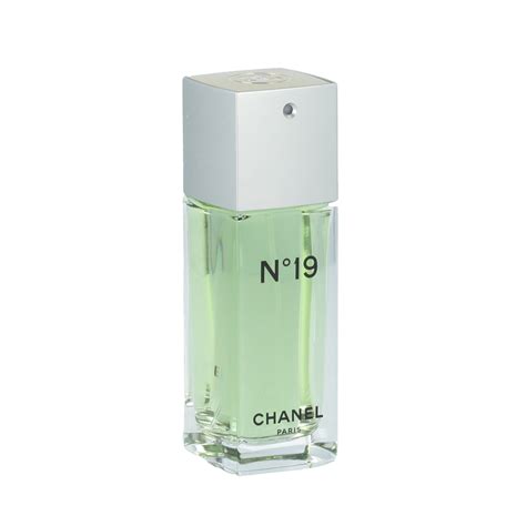 chanel 19 eau de toilette 50 ml|chanel n19 prezzo.